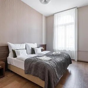 Hotel Elit Boutique Rooms- Location by bqa, Budapeste